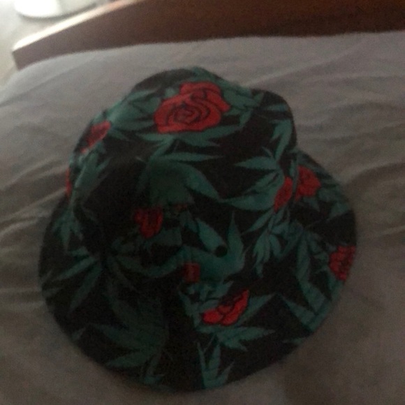 Hat - Picture 1 of 2